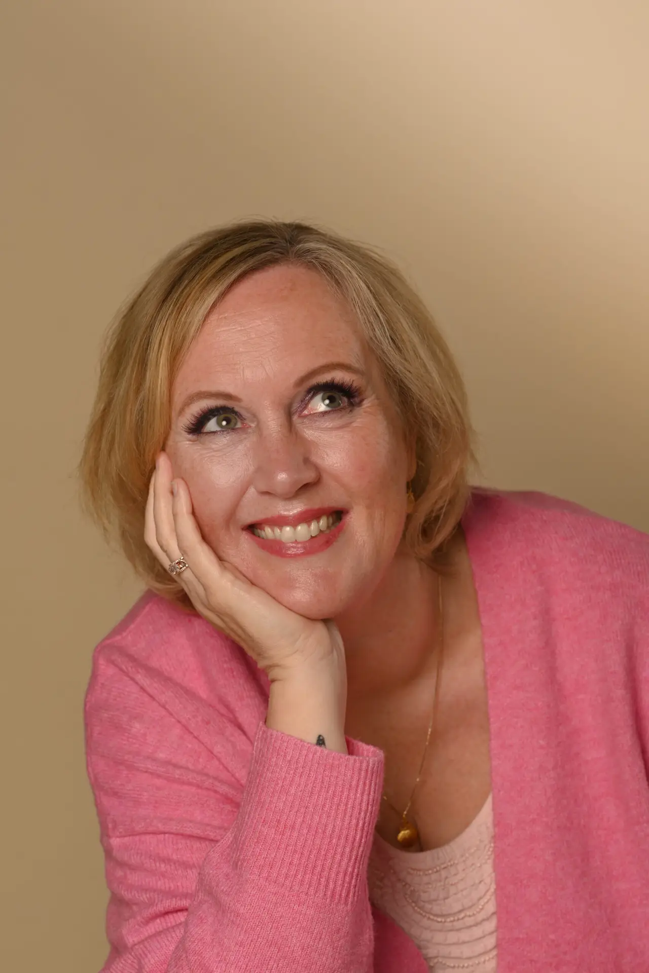 keynote speaker Sacha Dekker